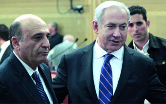 موفاز لـ نتنياهو: قانون تجنيد جديد حتى الاحد او ننسحب من الائتلاف