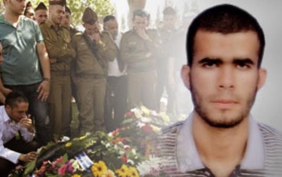 "أحمد" لوالدته قبل الرحيل بدقائق.. "سأذيق الصهاينة الويلات وسيعرفون من نحن"