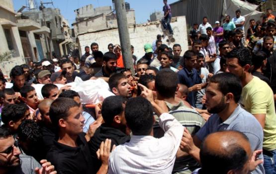 تشيع جثمان الشهيد "النباهين" من مخيم البريج