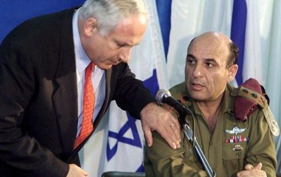 موفاز يدعو نتنياهو لإستمرار العملية العسكرية في غزة