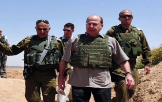 يعالون يزعم: سنواصل منع نقل الاسلحة الى حزب الله