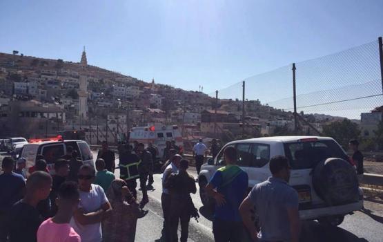 مستوطن يدهس سيّدة حامل شمال الخليل