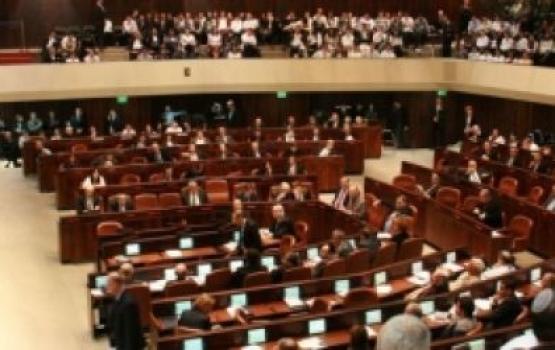 الكنيست الصهيوني يقر عقوبة السجن لراشقي الحجارة