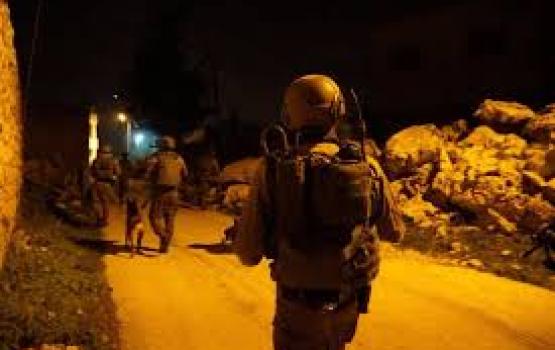 حملة مداهمات واعتقالات في أنحاء متفرقة بالضفة