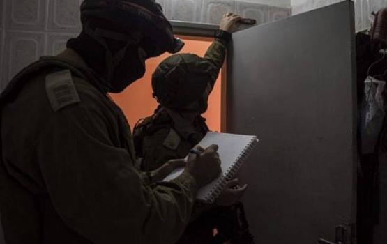 الاحتلال يأخذ قياسات منزل في حارس غرب سلفيت