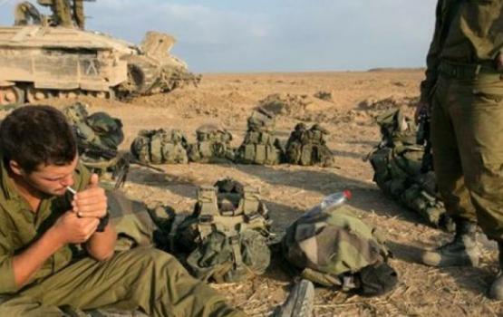 جنود العدو يتعاطون المخدرات لنسيان جحيم غزة