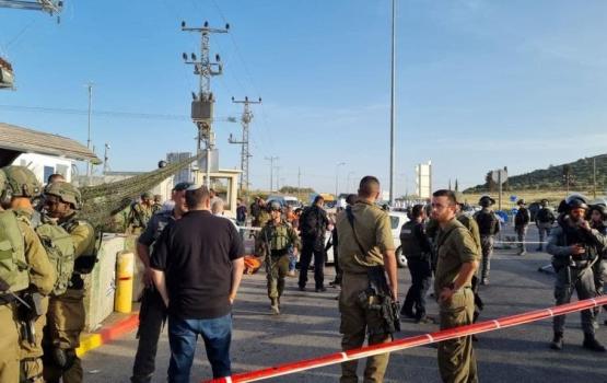 استشهاد شاب وإصابة آخر برصاص الاحتلال قرب حاجز زعترة