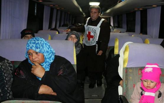 23 من أهالي معتقلي غزة يزورون أبنائهم في "إيشل"