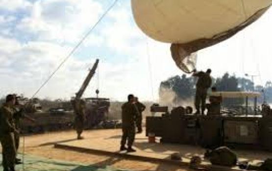 الجيش الصهيوني يفقد منطاد تجسس قرب غزة