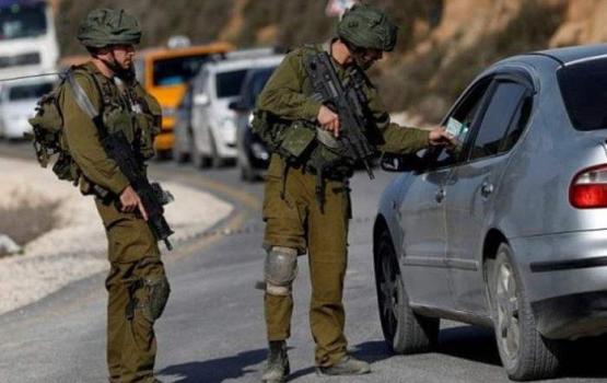 الاحتلال يشدد اجراءاته العسكرية على حاجز حوارة جنوب نابلس