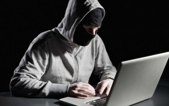 "الهاكرز" يربك العدو ويسقط عشرات المواقع الصهيونية