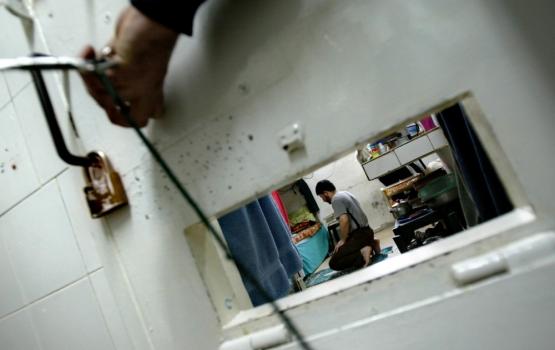 أسير من نابلس يدخل عامًا جديدًا داخل سجون الاحتلال