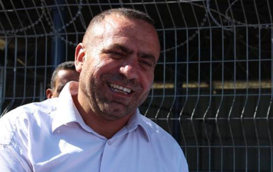 العدو ينقل الأسير المضرب طارق قعدان إلى عزل "أوهليكدار"