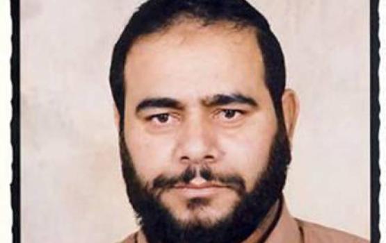  الأسير محمد أبو فنونة يواصل إضرابه عن الطعام 