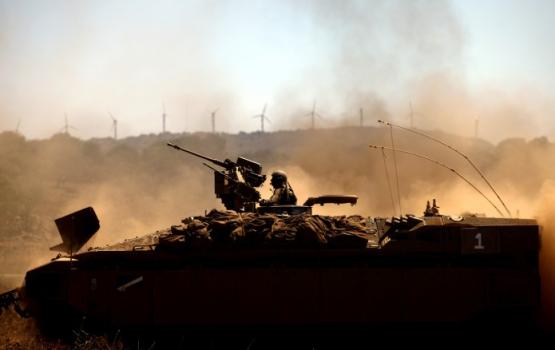 توغل عدة جرافات صهيونية شرق البريج وسط القطاع