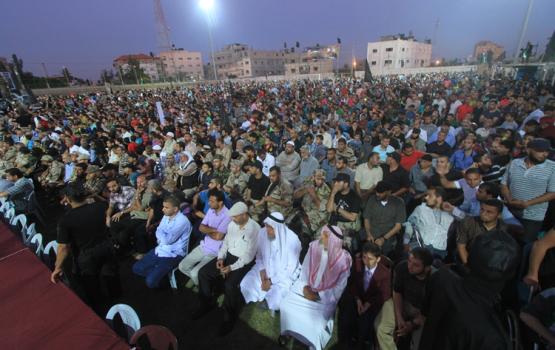 صور .. عشرات الالاف يشاركون في مهرجان "رباط الدم"