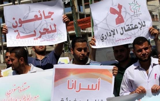 المعتقلون إدارياً يواصلون مقاطعة محاكم الاحتلال لليوم الـ 122